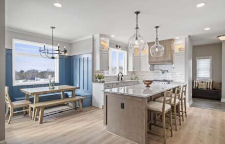 12hl Kitchen Full Kitchen Facing Built In Eating Area Scaled