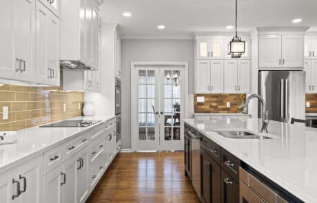 47ec Kitchen Facing Dining Room Scaled