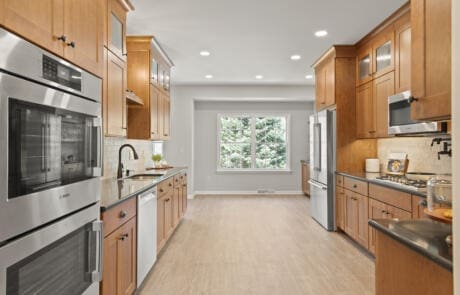 21dc Kitchen Facing Windows