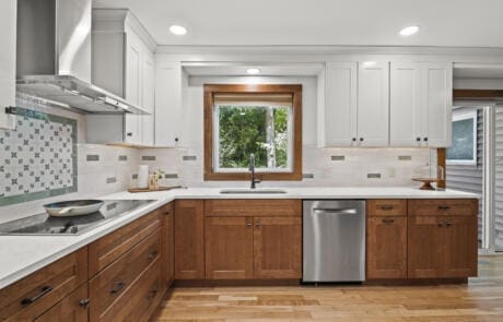 17pa Kitchen Facing Sink Straight On