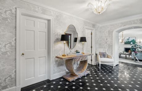 1880nsr Entryway Facing Family Room Away From Door 1880nsr Entryway Facing Family Room Away From Door