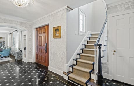 1880nsr Entryway Staircase Facing Door 1880nsr Entryway Staircase Facing Door