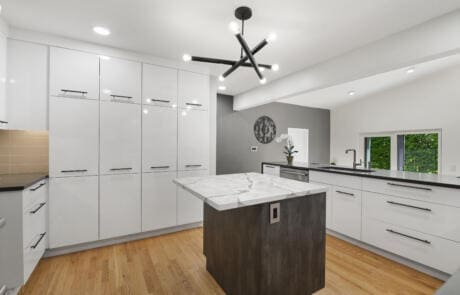 210wr Kitchen Ceilling Height Cabinets 1