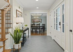 44al Entryway Facing Dining Room E1686660320315