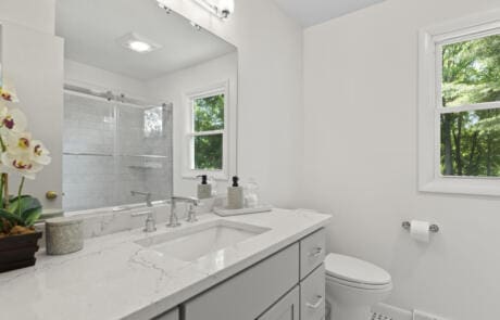 80hr Bathroom Upstairs Vanity