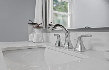 28pl Primary Bathroom Chrome Faucet 28pl Primary Bathroom Chrome Faucet