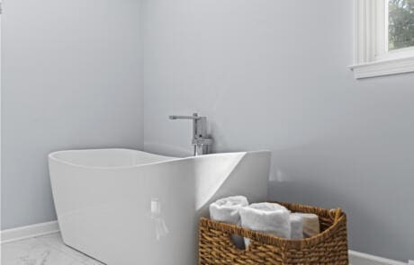 28pl Primary Bathroom Freestanding Tub Close Up 28pl Primary Bathroom Freestanding Tub Close Up