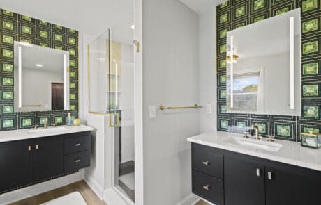 16hl Primary Bathroom His And Her Vanities 2