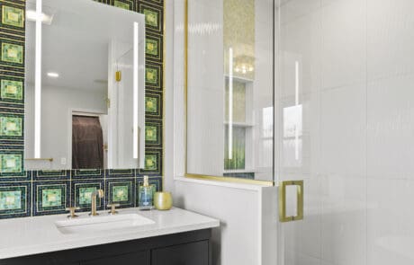 16hl Primary Bathroom Vanity And Walk In Shower