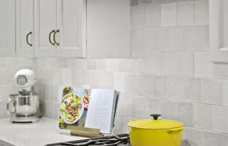 14wd Kitchen Stove And Hood Vertical 2 Scaled