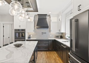 43wd Kitchen Facing Range Scaled
