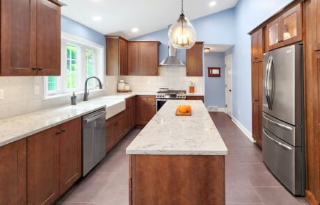 174HD – Kitchen – Main View Straight-on