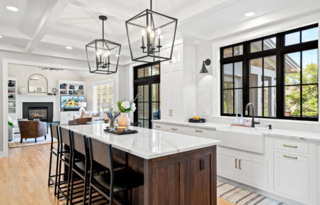 513WC – Kitchen – Full View Facing Family Room