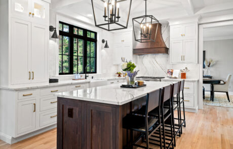 513WC – Kitchen – Full View with Island