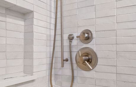 155DR – Hall Bathroom – Shower Fixtures and Tile